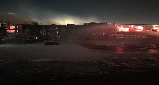 بالصور.. احتراق شاحنة ديزل بميدان المجدوعي