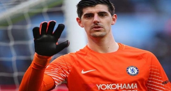 كورتوا يفتح النار على تشيلسي ويهدد بالرحيل للريال مجانا