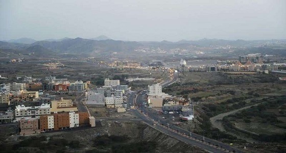 توجيه عاجل من إمارة منطقة عسير بتوخي الحيطة والحذر