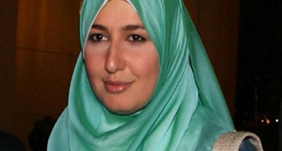 فنانة مصرية تخلع الحجاب وتعود للتمثيل بعد سنوات من الاعتزال