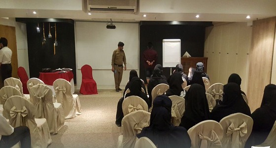 ” التجارة ” تضبط تجمع لشركة ” كيونت ” للتسويق الشبكي الممنوع