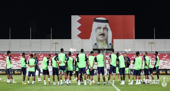 بالصور..الأهلي ينهي تحضيراته لمواجهة المحرق البحريني
