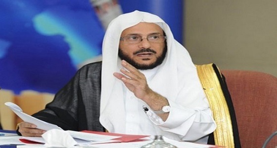 بالفيديو.. وزير الشؤون الإسلامية يتعهد بالرقابة الشديدة على المنابر