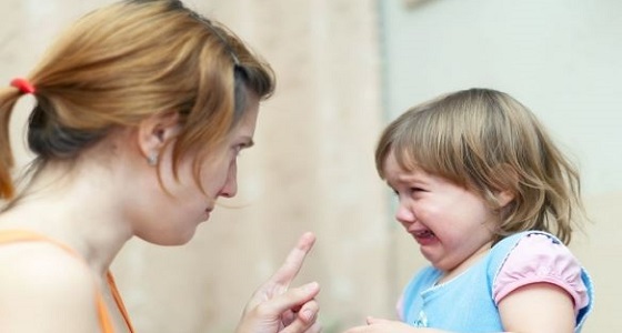 4 أسباب تمنعك من ضرب طفلك