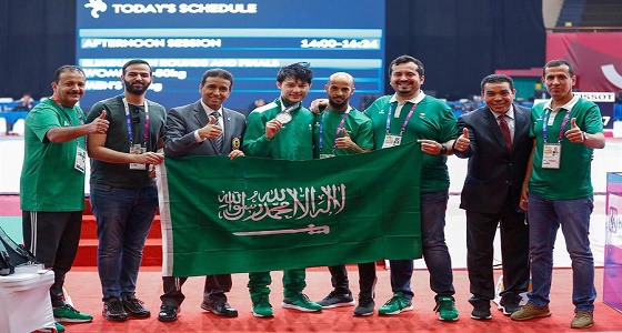 ” آل الشيخ ” يوجه بتقدم 300 ألف ريال للاعب رائف تركستاني