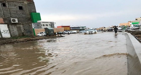 بالفيديو.. ” أحد المسارحة ” تعاني بسبب الأمطار