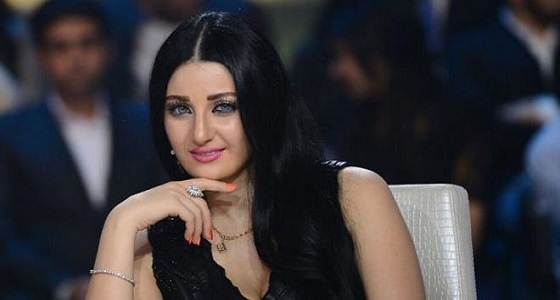 بالصورة.. الكشف عن العمر الحقيقي للراقصة ” صافيناز “