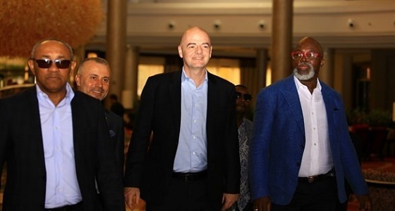 الاتحاد الأفريقي لكرة القدم : القارة تدعم إنفانتينو لفترة ثانية في رئاسة فيفا