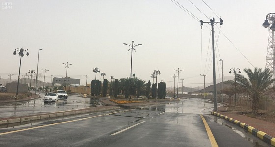 أمطار غزيرة على مرتفعات الشبحة بمحافظة أملج