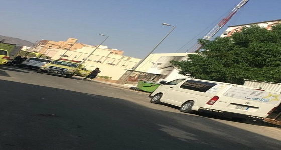 بالصور.. إخلاء 240 طالبة عقب انفجار عدّادات الكهرباء بمدرسة أهلية في مكة