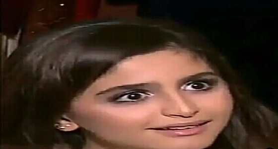 بالفيديو.. مذيع لحلا الترك وينه حبيبك.. ورد فعل صادم للأخيرة