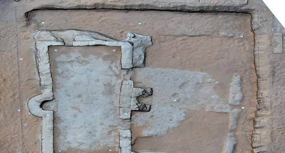 بالصور.. الإمارات تكتشف مسجد يعود تاريخه إلى 1000 عام بالعين