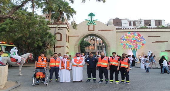 الهلال الأحمر يشارك بـ 42 فرقة إسعافية بفعاليات اليوم الوطني 88