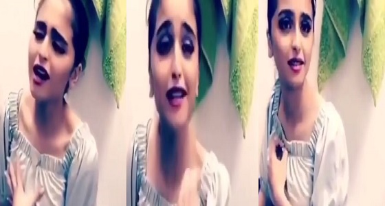 بالفيديو.. موقف محرج يربك حلا الترك بعد السخرية من غنائها ” موجوع قلبي “