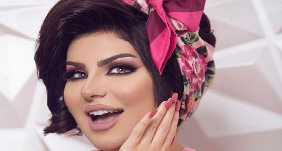 بعد نفي ” عبد الصمد القرشي ” علاقتها بالهدية.. حليمة بولند تحذف الفيديو المثير للجدل