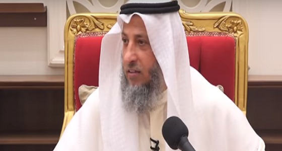 بعد 7 سنوات.. الشيخ الخميس ينفي ما ذكره أن ” بن الباز ” يفتي الجن