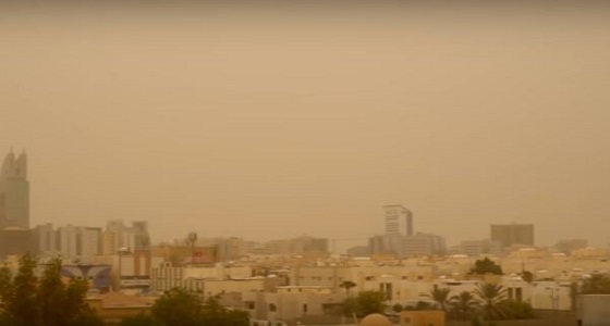 بالفيديو.. فيلم يعرض أقوى موجات الغبار التي تعرضت لها الرياض