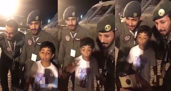 بالفيديو.. طفل جيزاني يتغنى في حب الملك والوطن