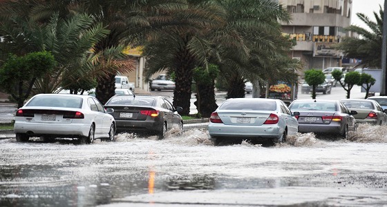 تنبيهات على مرتادي 6 طرق بالمدينة لوجود أمطار