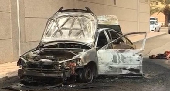 اندلاع حريق في مركبة طالب بثانوية.. وإدارة التعليم تعلق