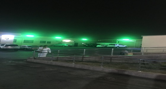 مستشفى الولادة والاطفال بتبوك تتوشح باللون الأخضر في اليوم الوطني