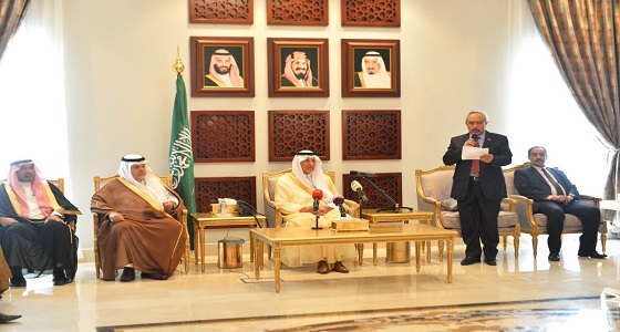 أمير مكة يستقبل رؤساء البعثات القنصلية بجدة