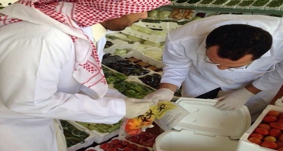 وقف بيع ” البقدونس ” لتلوثه بالمبيدات وبكتيريا القولون بالجوف