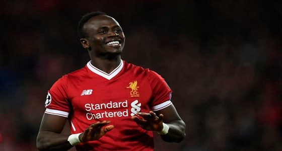 بالفيديو.. نجم ليفربول يشارك في تنظيف دورة مياه أحد المساجد