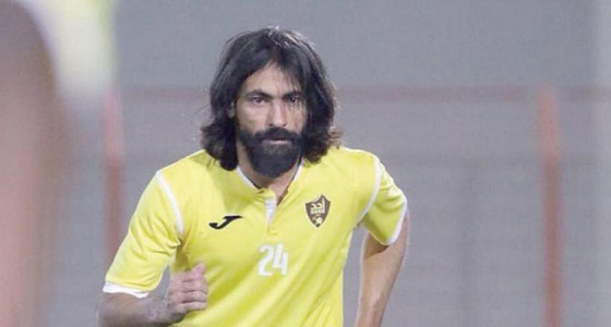 حسين عبد الغني في مواجهة حبه الأول