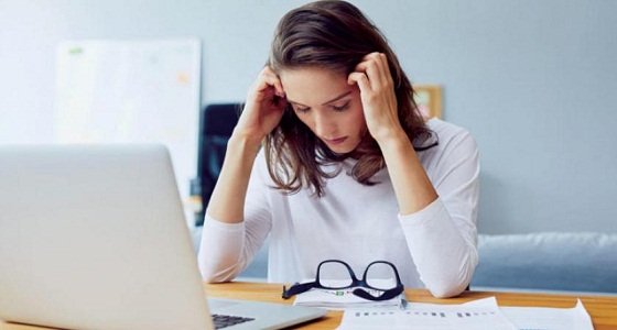 طرق تجنبك ” الصداع النصفي ” خلال أوقات العمل