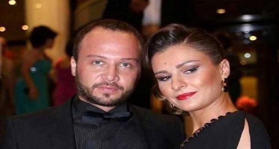 مكسيم خليل يكشف سبب حرمان زوجته من حضور مهرجان الجونة