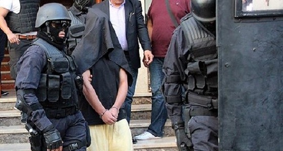 الإطاحة بشاب بعد تورطه في اغتصاب امرأة ” عجوز “