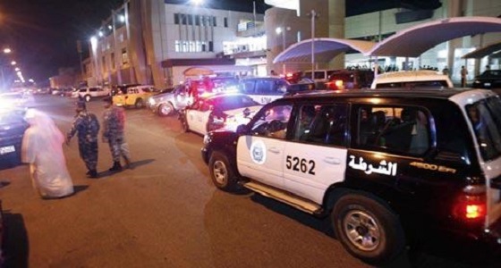 في حالة غير طبيعية.. ” خليجي ” يصدم 3 سيارات ويغني لسجانه