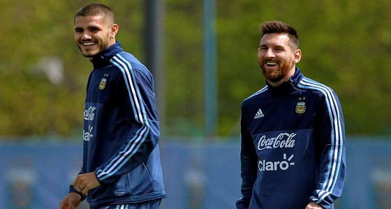 نجم إنتر ميلان يشيد بقدرات ميسي: الأفضل بالعالم