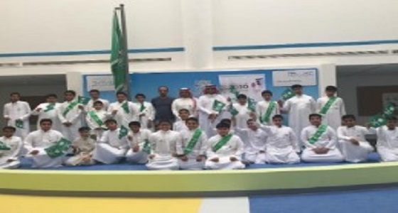 متوسطة الناصرية تحتفي بيوم الوطن الثامن والثمانين