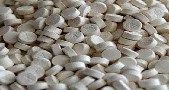 القبض على مروج مخدرات بحوزته أكثر من 10 آلاف حبة كبتاجون بتبوك