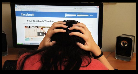 رعب بين طالبات جامعة بعد ابتزازهن جنسيًا من شاب عبر ” فيس بوك “