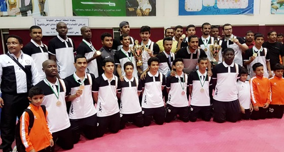 تايكوندو الشباب يخطف كأس الوسطى للشباب والأول