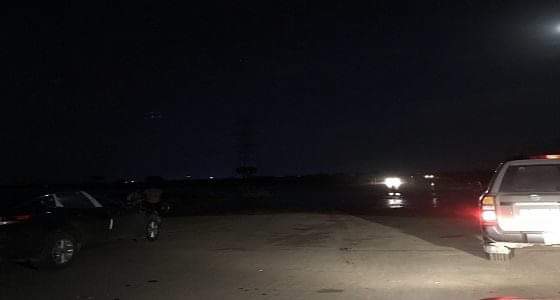 بالفيديو.. فيضان ” وعال ” يحتجز السكان والدفاع يباشر