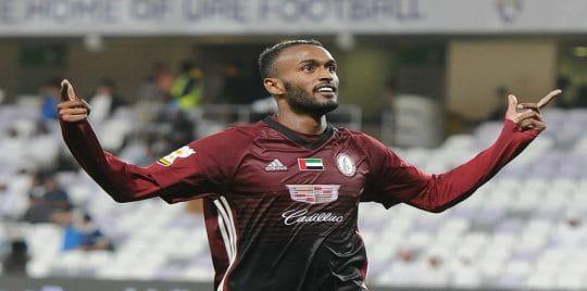 والد لاعب الوحدة يكشف حالته بعد وضعه في العناية المركزة