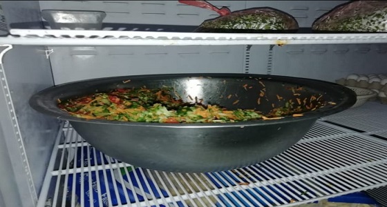 ضبط عدد من المطاعم المخالفة