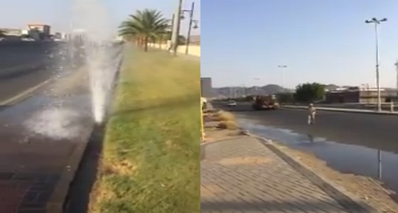 بالفيديو.. مواطن يوثق تسريب أحد مرشات المياه.. وأمانة نجران تتفاعل