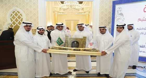 ديوانية أبناء عبدالله العثيم تستضيف حفل تكريم يوسف القفاري