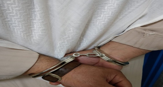 ضبط وافِدَيْن يدّعيان العلاج بالطب البديل بدون ترخيص في الرياض