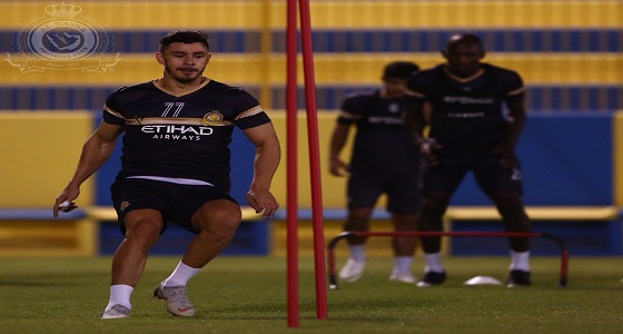 بالفيديو والصور..النصر يختتم تدريباته استعدادًا للقاء الحزم