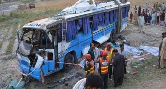 مقتل 19 شخصا بحادث سير عنيف في باكستان