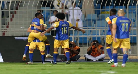 بالفيديو والصور.. النصر يكتسح الحزم ويتصدر الدوري