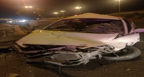 مصرع وإصابة 10 أشخاص إثر انقلاب سيارة على طريق ثول &#8211; ينبع