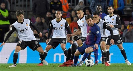 برشلونة يواجه فالنسيا بمعنويات عالية ويسعى للصدارة
