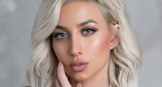 بالفيديو.. مصمم سعودي عالمي لم يتعرف على مودل روز ولايعتقد أنها جيدة